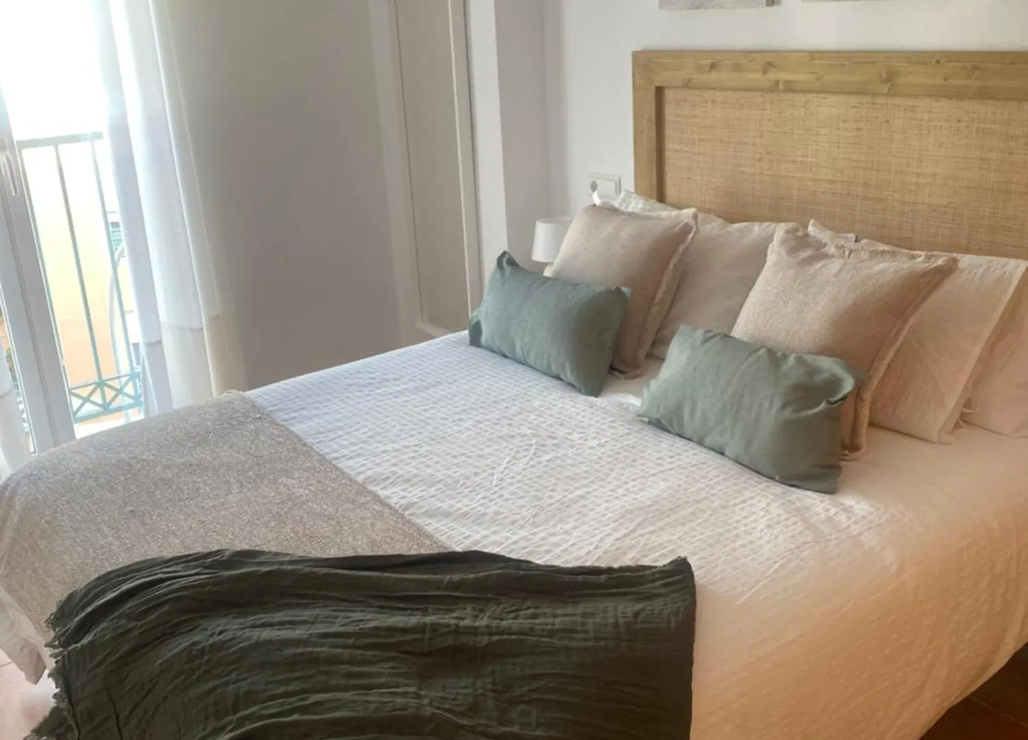 Nuevo Apartamento Nerja Con Parking Y A 300 Metros Playa